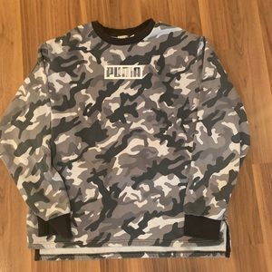 Men’s puma sweater
